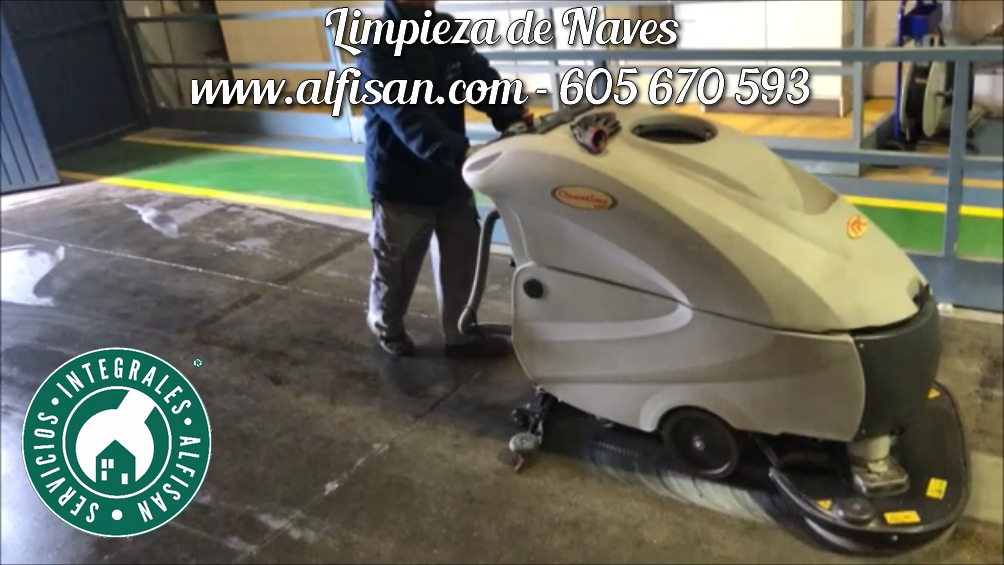 Limpieza de naves industriales en Cádiz
